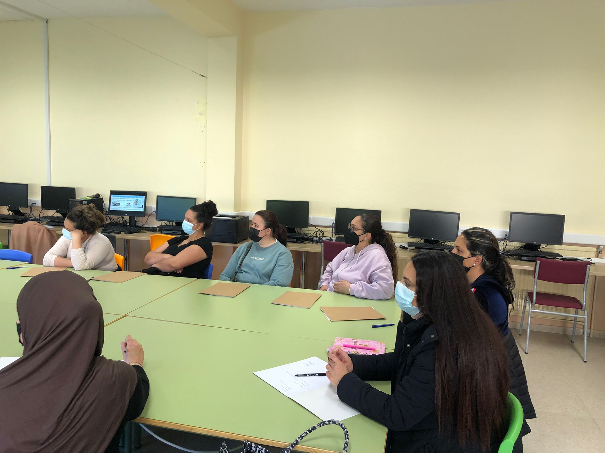 participamos en la escuela de padres del CEIP Monte Benacantil
 