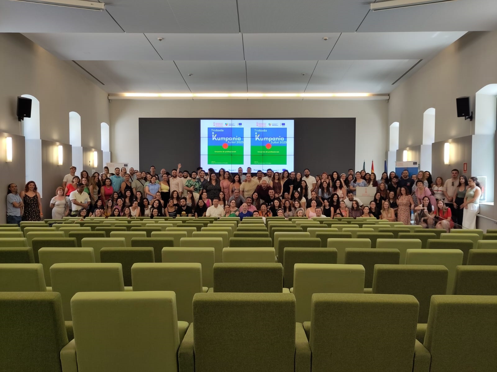   Encuentro de profesionales de los programas Kumpania, Impulsa Kumpania y Kumpania+ de toda la Comunidad Valenciana

