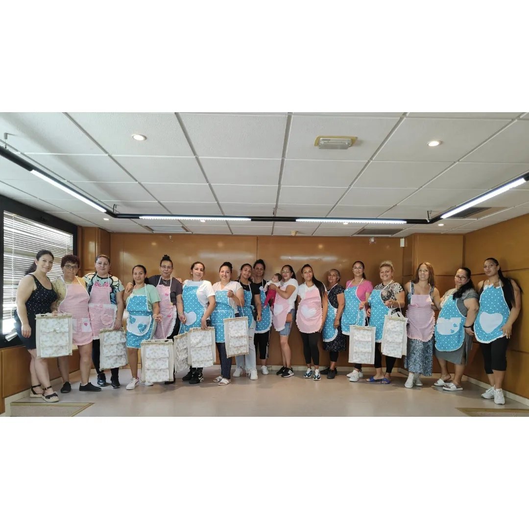  Taller de costura con mujeres de los programas Kumpania, Edukaló y Mediación y tutorización
