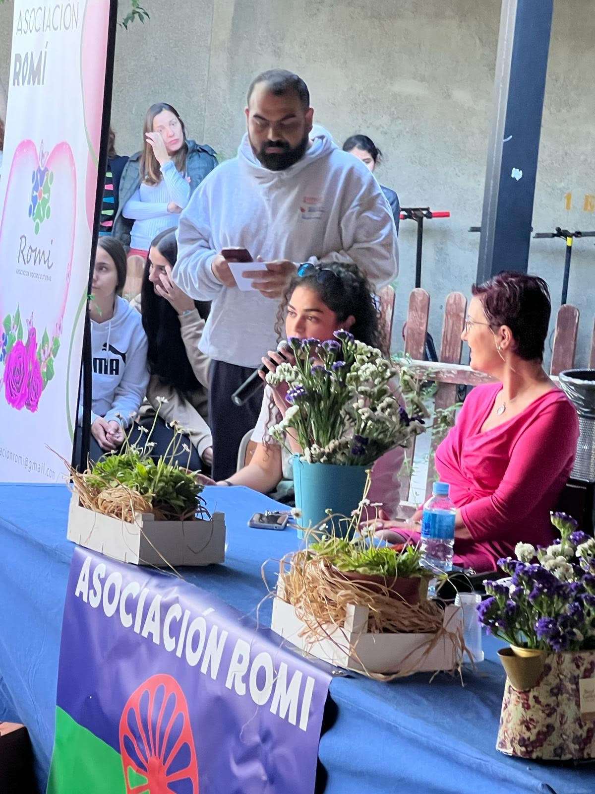  CELEBRACIÓN DEL 8 DE ABRIL EN IES SAN PASCUAL (DOLORES) 