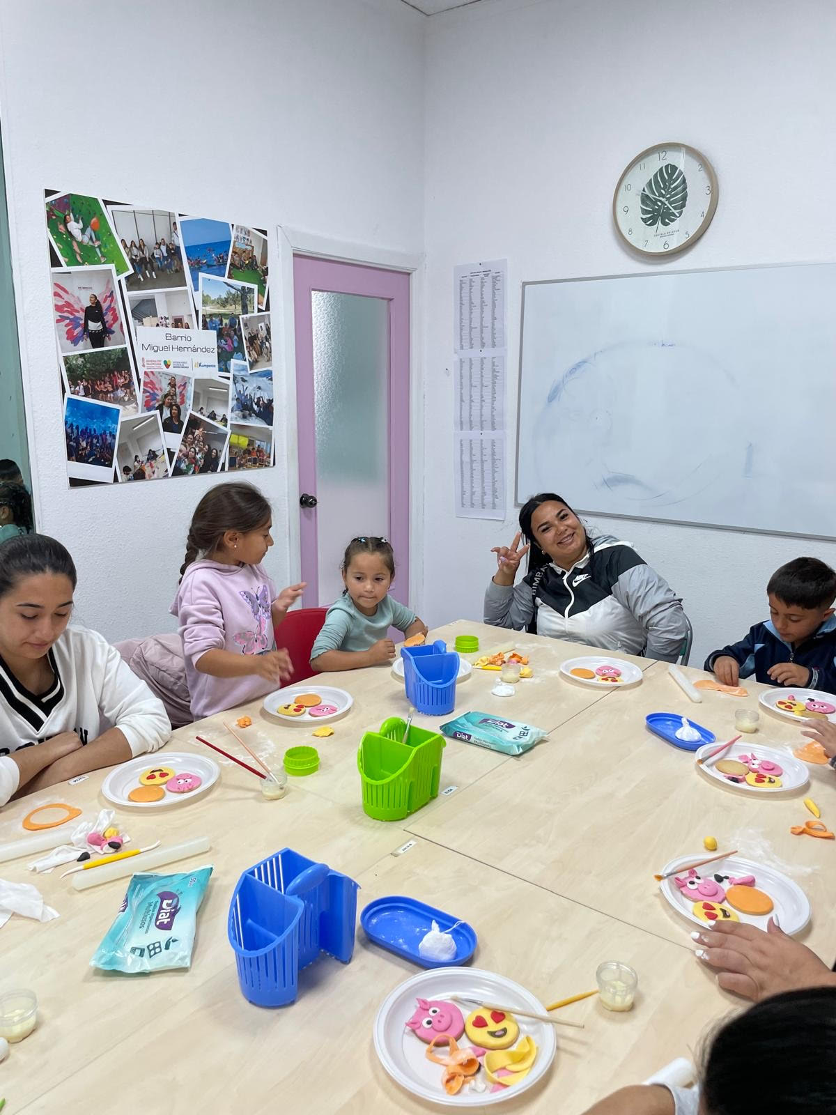 ¡HACEMOS REPOSTERÍA!