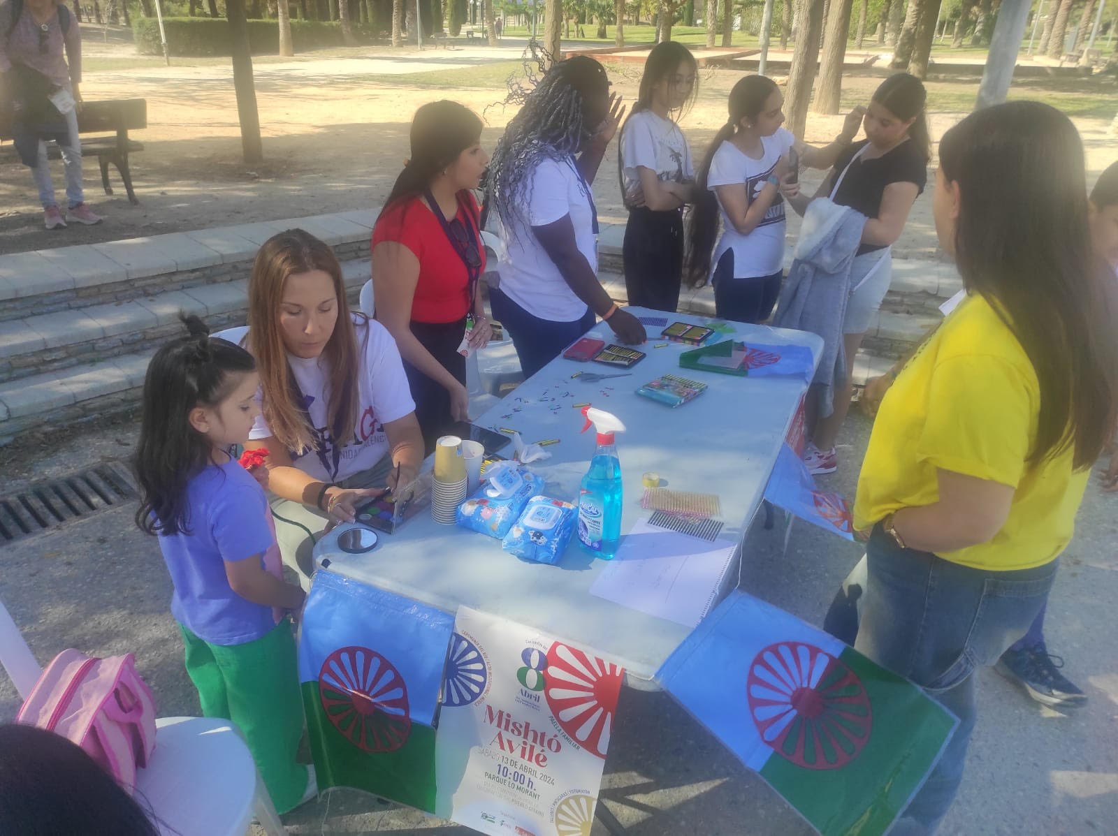  Acto día del pueblo gitano en el parque Lo Morant. 
