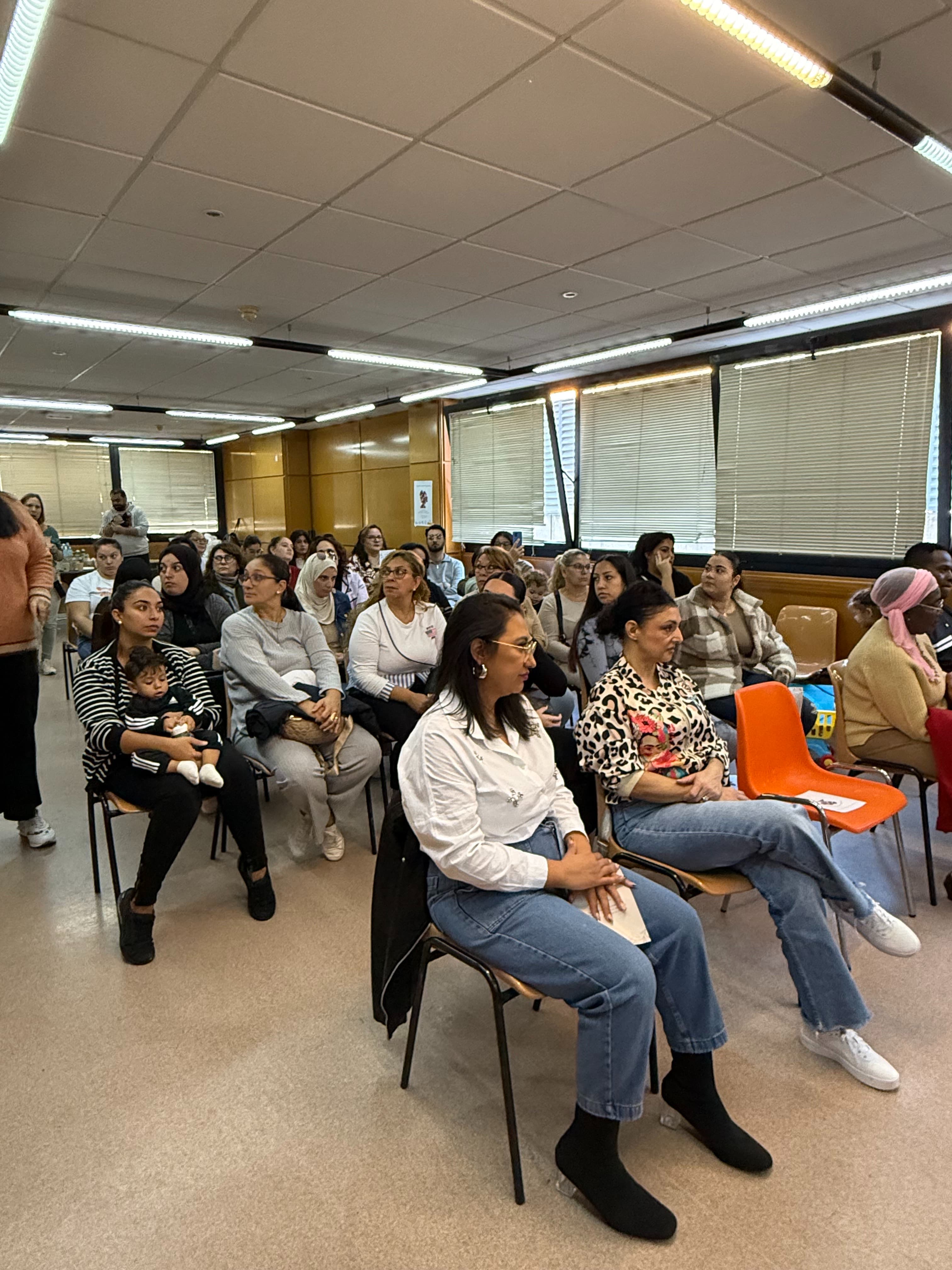 4ª JORNADA MUJERES DIVERSAS, REALIDADES DIVERGENTES
  . 


   