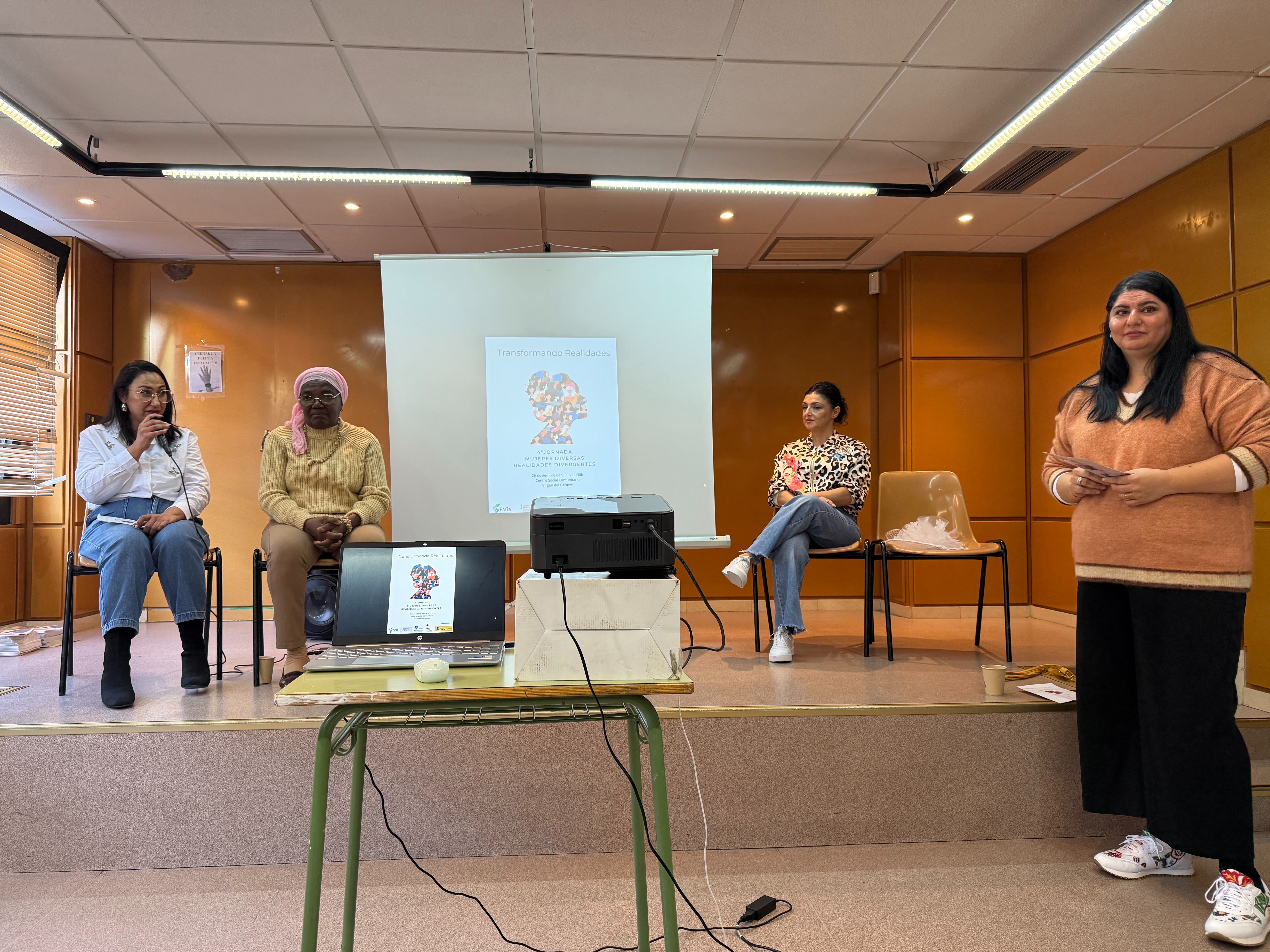 4ª JORNADA MUJERES DIVERSAS, REALIDADES DIVERGENTES
  . 


   