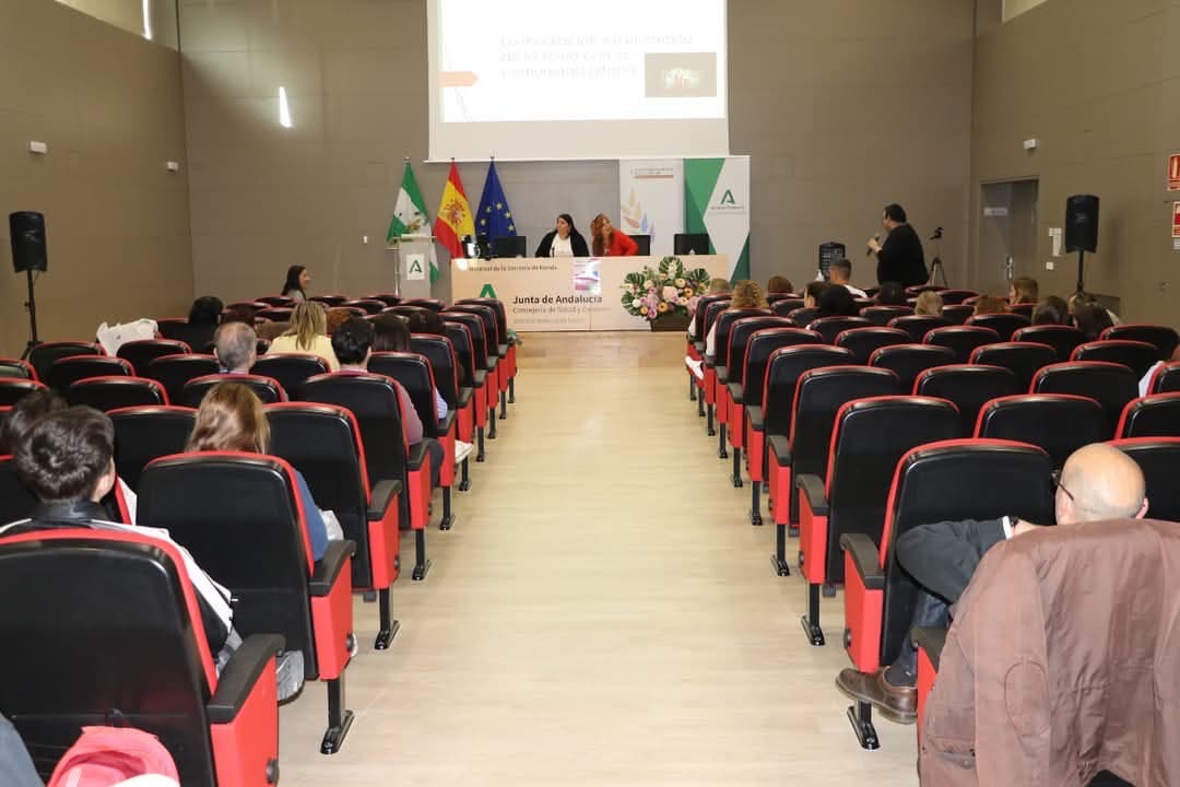  ENCUENTRO SOBRE SALUD Y COMUNIDAD GITANAA 
  ENCUENTRO SOBRE SALUD Y COMUNIDAD GITANAA 

