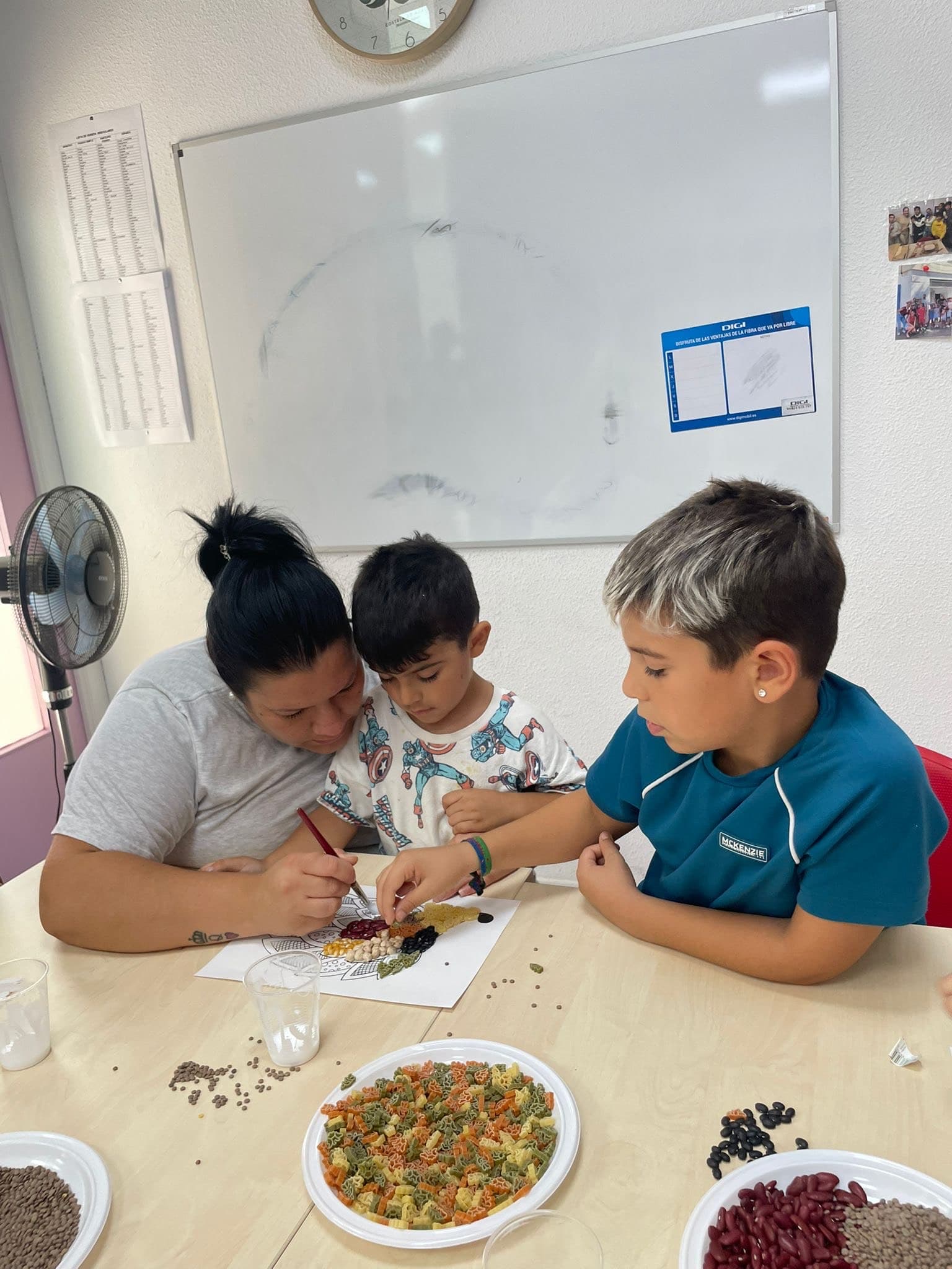 Impulsa: Taller de familias e infantil “Erizo de otoño”




