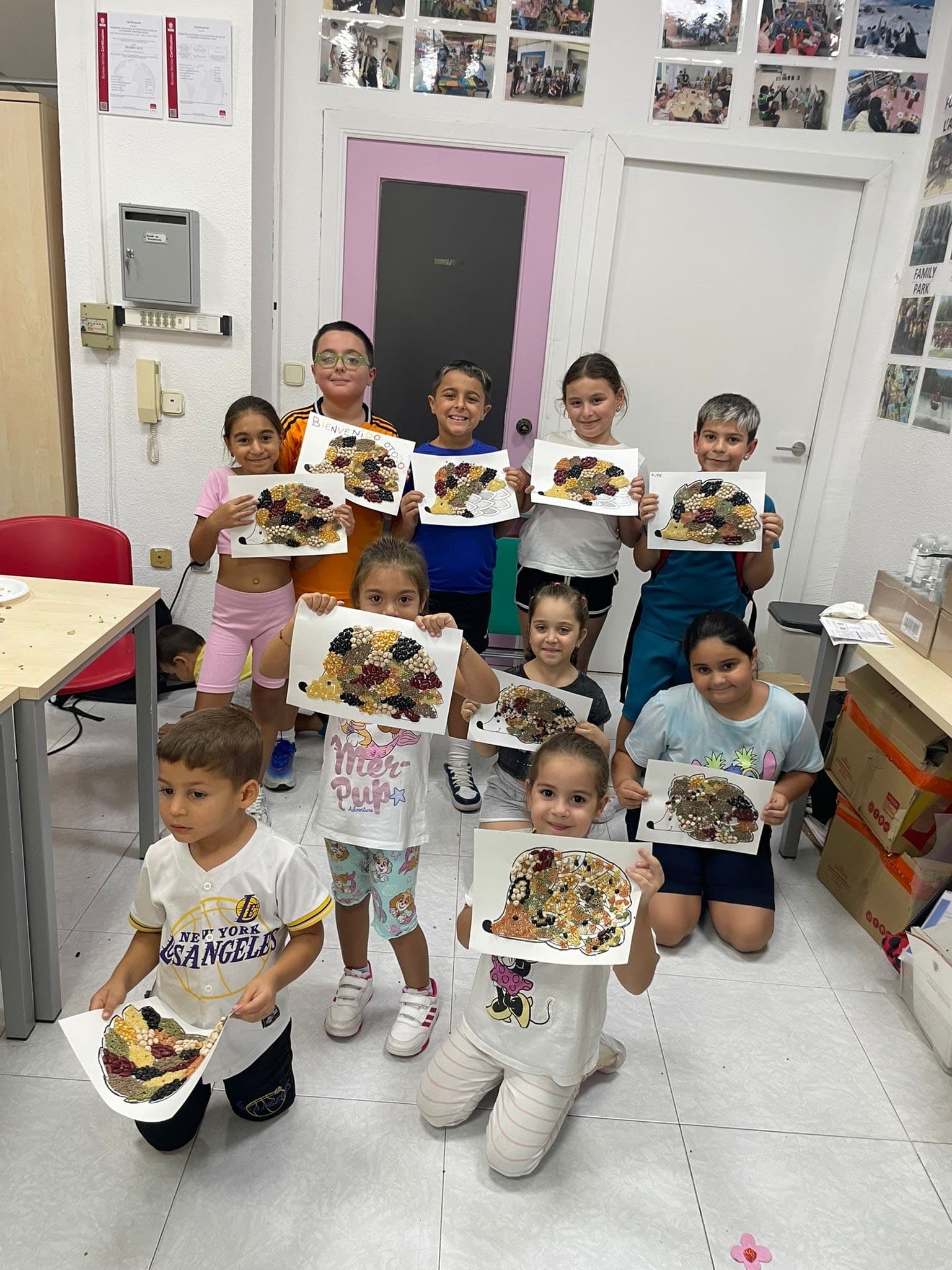 Impulsa: Taller de familias e infantil “Erizo de otoño”



  
