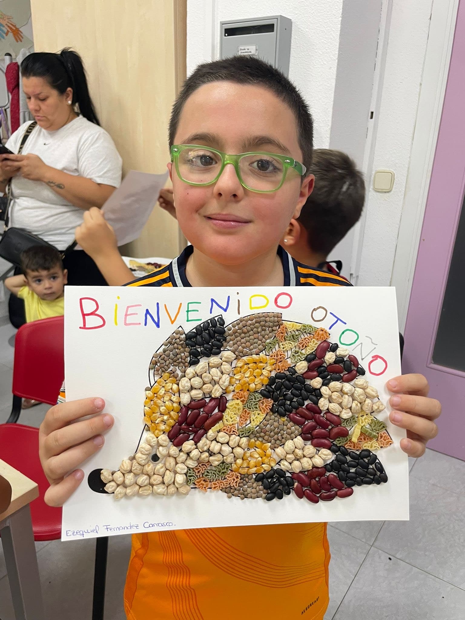 Impulsa: Taller de familias e infantil “Erizo de otoño”



  
