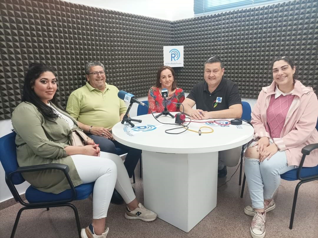   Entrevista en la radio con motivo del Día Internacional del Pueblo Gitano  